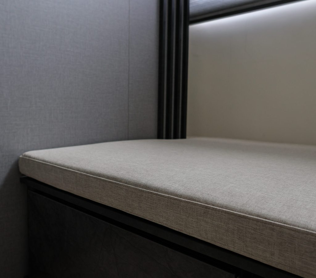 5cm高密度海綿 臥榻